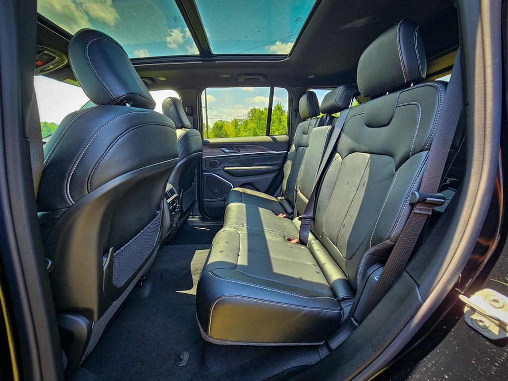 2026 Jeep Grand Cherokee GRAND CHEROKEE LIMITED RESERVE 4X4