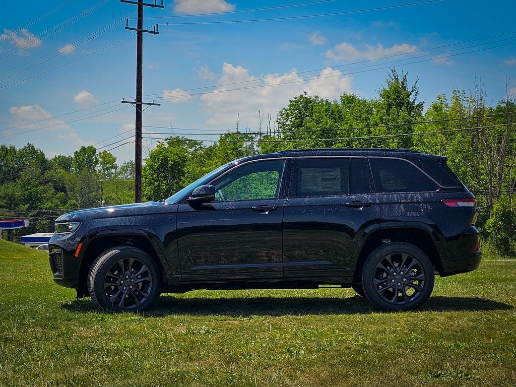 2026 Jeep Grand Cherokee GRAND CHEROKEE LIMITED RESERVE 4X4