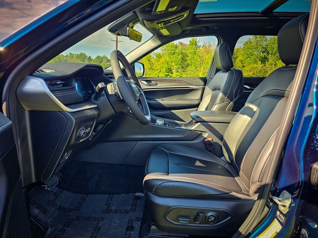 2027 Jeep Grand Cherokee Limited
