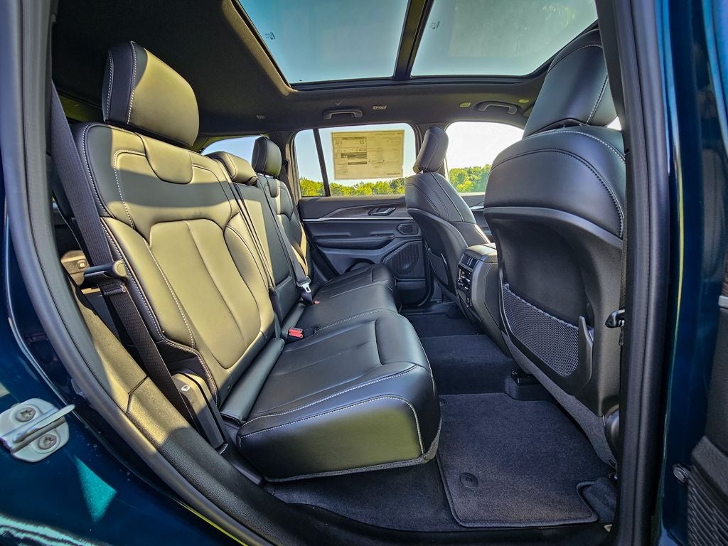 2027 Jeep Grand Cherokee Limited