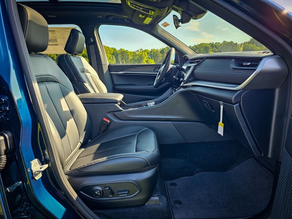 2027 Jeep Grand Cherokee Limited