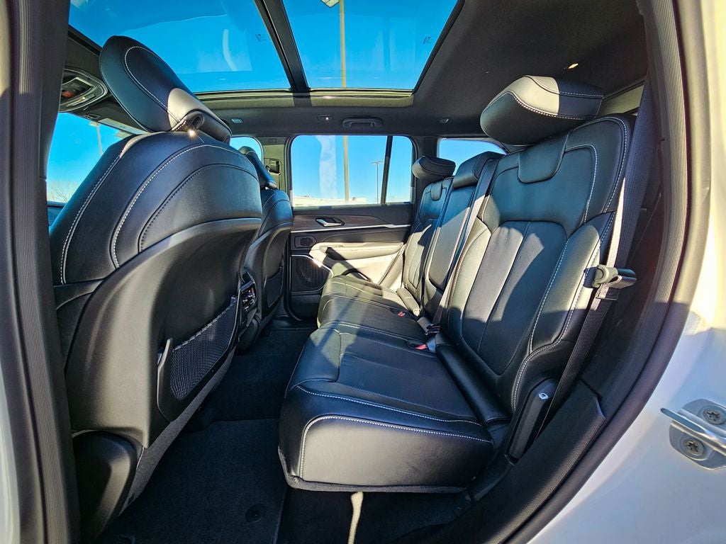 2026 Jeep Grand Cherokee GRAND CHEROKEE LIMITED RESERVE 4X4