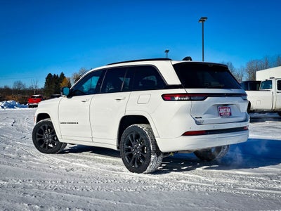 2026 Jeep Grand Cherokee GRAND CHEROKEE LIMITED RESERVE 4X4