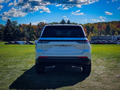 2027 Jeep Grand Cherokee GRAND CHEROKEE LIMITED 4X4