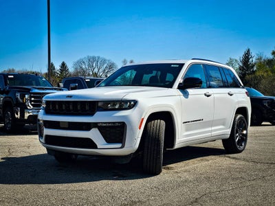2026 Jeep Grand Cherokee GRAND CHEROKEE LIMITED RESERVE 4X4