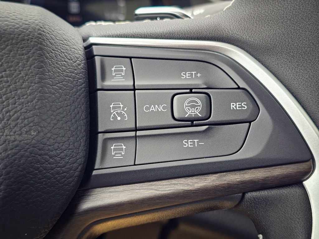 2026 Jeep Grand Cherokee GRAND CHEROKEE LIMITED RESERVE 4X4