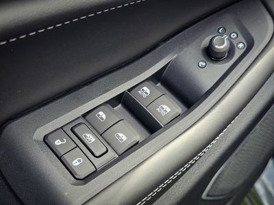 2027 Jeep Grand Cherokee GRAND CHEROKEE LIMITED RESERVE 4X4