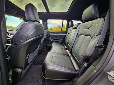 2027 Jeep Grand Cherokee GRAND CHEROKEE LIMITED RESERVE 4X4