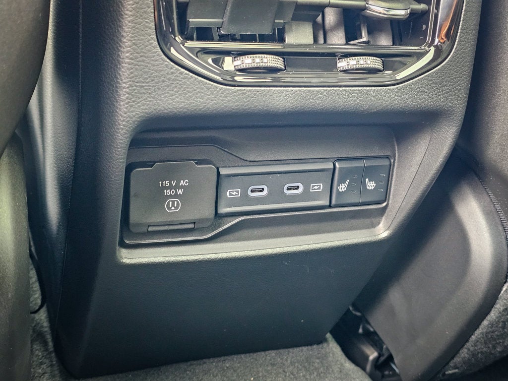2027 Jeep Grand Cherokee GRAND CHEROKEE LIMITED RESERVE 4X4