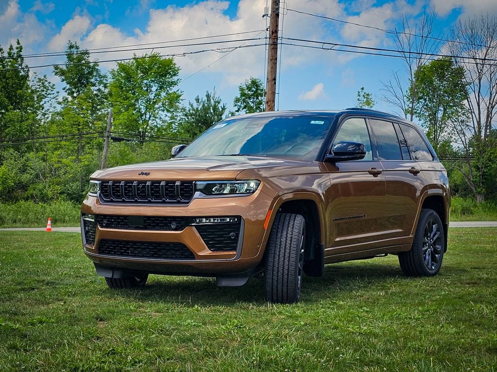 2026 Jeep Grand Cherokee GRAND CHEROKEE LIMITED RESERVE 4X4