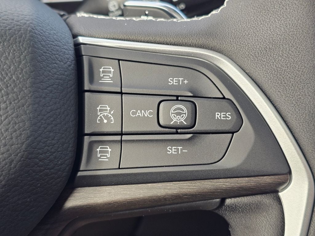 2026 Jeep Grand Cherokee GRAND CHEROKEE LIMITED RESERVE 4X4