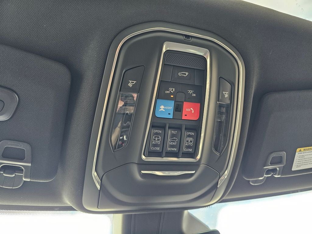2026 Jeep Grand Cherokee GRAND CHEROKEE LIMITED RESERVE 4X4