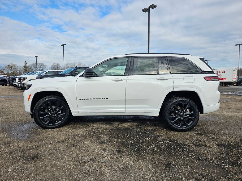 2026 Jeep Grand Cherokee GRAND CHEROKEE LIMITED RESERVE 4X4