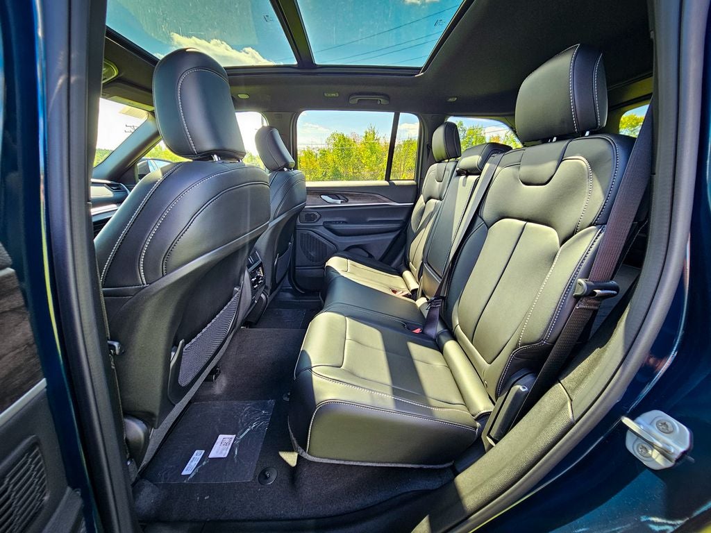 2027 Jeep Grand Cherokee Jeep Grand Cherokee Limited 4x4