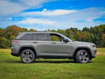 2027 Jeep Grand Cherokee GRAND CHEROKEE LIMITED 4X4