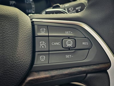 2027 Jeep Grand Cherokee GRAND CHEROKEE LIMITED 4X4