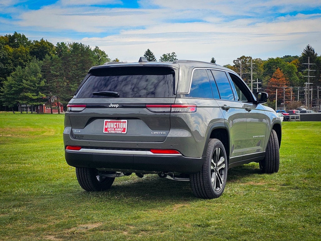 2027 Jeep Grand Cherokee GRAND CHEROKEE LIMITED 4X4