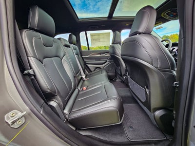 2027 Jeep Grand Cherokee GRAND CHEROKEE LIMITED 4X4