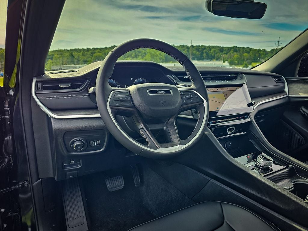 2027 Jeep Grand Cherokee Limited