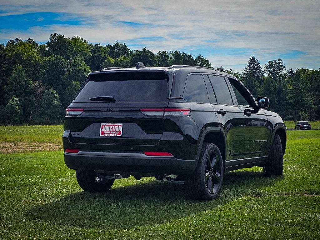 2027 Jeep Grand Cherokee Limited