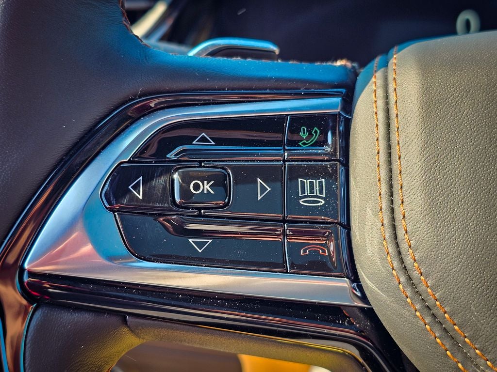 2026 Jeep Grand Cherokee GRAND CHEROKEE SUMMIT 4X4