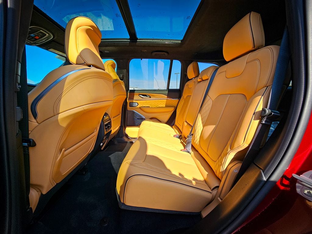 2026 Jeep Grand Cherokee GRAND CHEROKEE SUMMIT 4X4