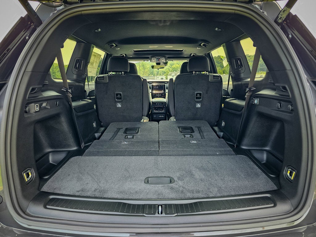 2026 Jeep Grand Cherokee GRAND CHEROKEE L LAREDO X 4X4