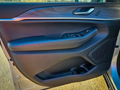 2024 Jeep Grand Cherokee L Limited 4x4