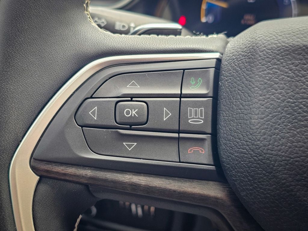 2025 Jeep Grand Cherokee L Limited 4x4