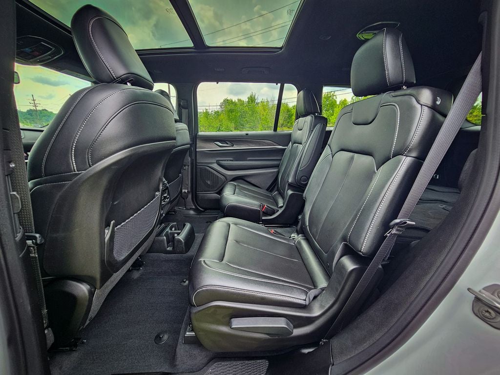 2025 Jeep Grand Cherokee L Limited 4x4