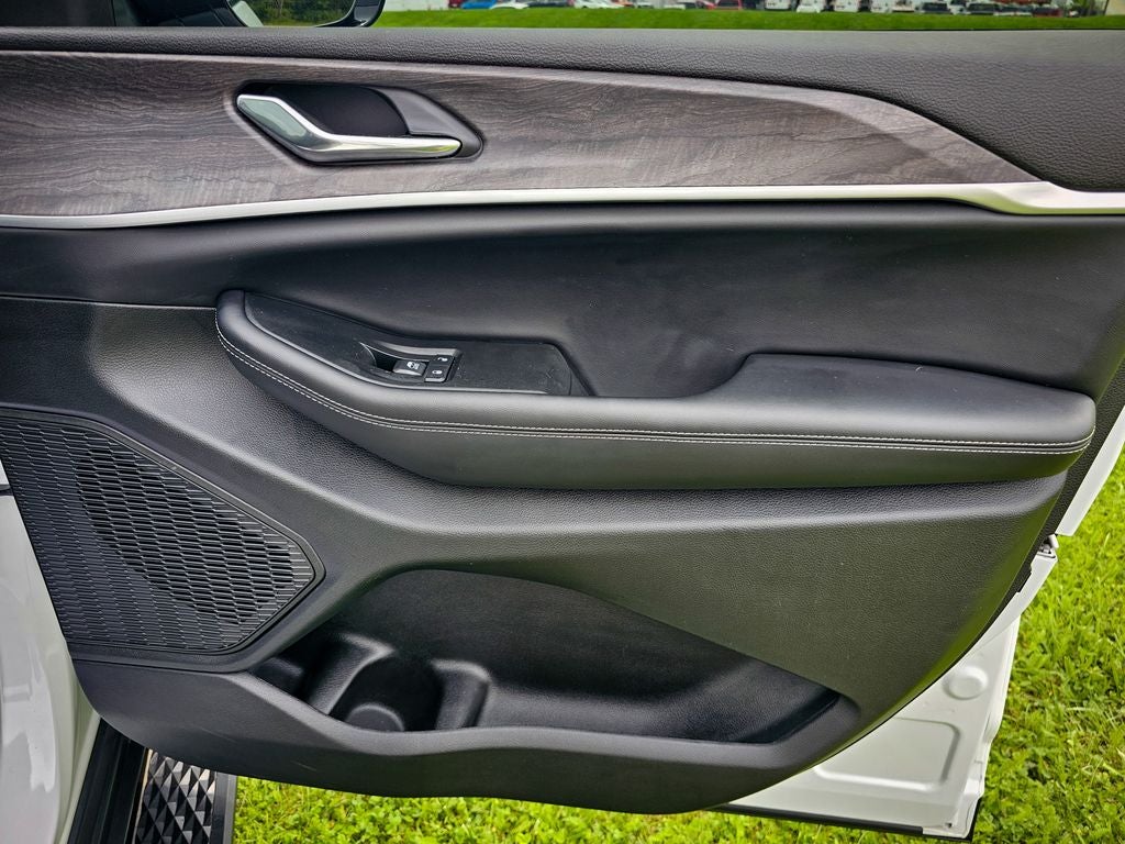 2025 Jeep Grand Cherokee L Limited 4x4