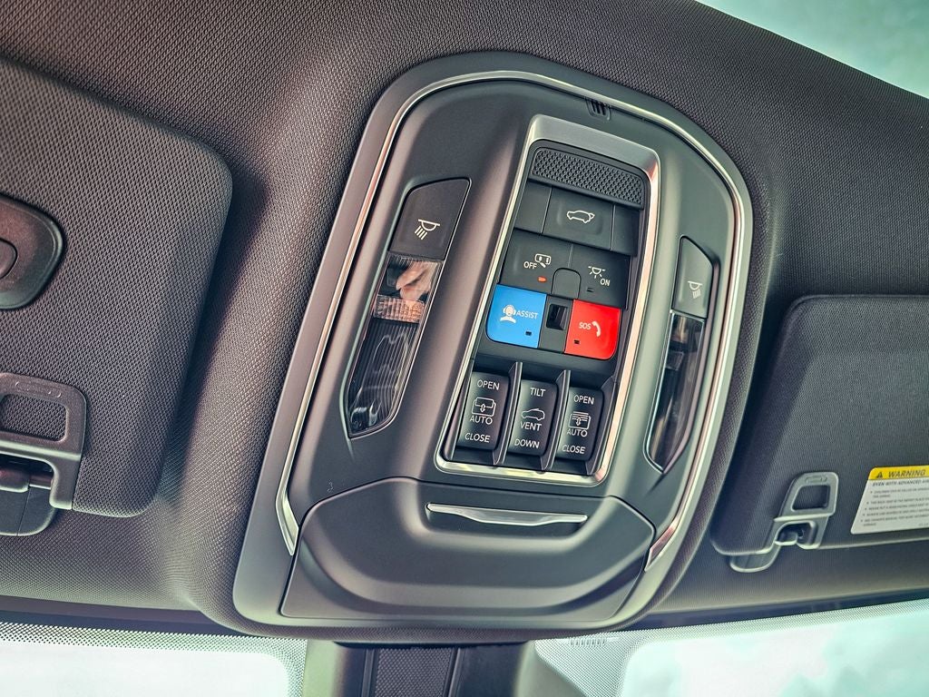 2025 Jeep Grand Cherokee GRAND CHEROKEE L LIMITED 4X4