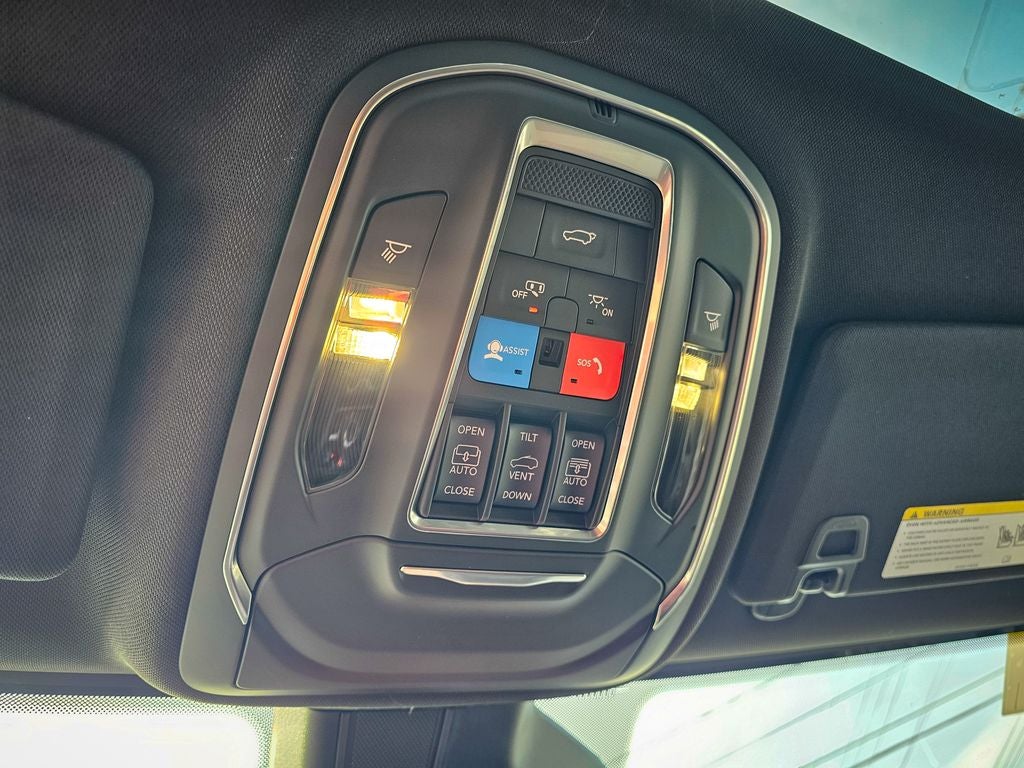 2025 Jeep Grand Cherokee GRAND CHEROKEE L LIMITED 4X4