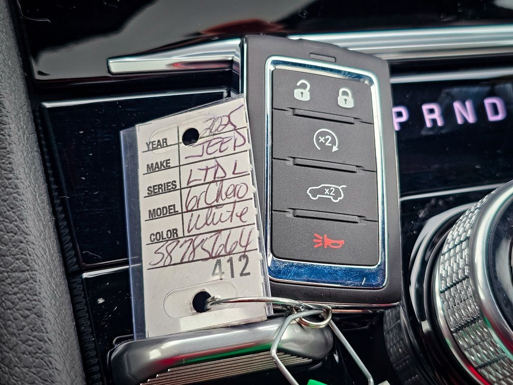 2025 Jeep Grand Cherokee GRAND CHEROKEE L LIMITED 4X4