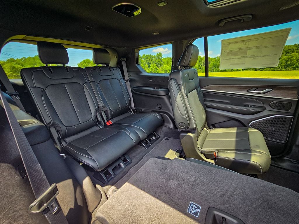 2026 Jeep Grand Cherokee GRAND CHEROKEE L LIMITED RESERVE 4X4