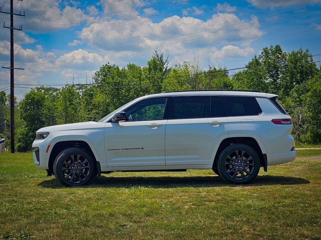 2026 Jeep Grand Cherokee GRAND CHEROKEE L LIMITED RESERVE 4X4