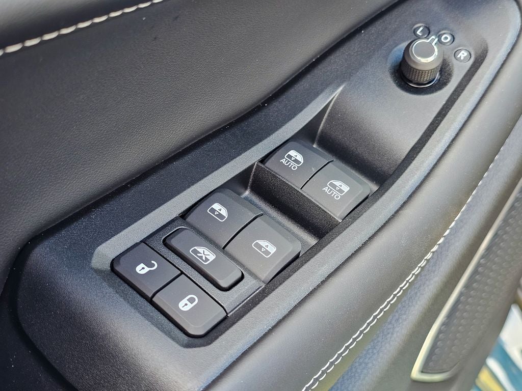 2026 Jeep Grand Cherokee GRAND CHEROKEE L LIMITED RESERVE 4X4