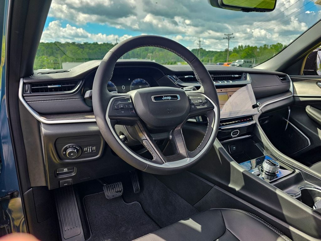 2026 Jeep Grand Cherokee GRAND CHEROKEE L LIMITED RESERVE 4X4