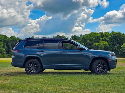 2026 Jeep Grand Cherokee GRAND CHEROKEE L LIMITED RESERVE 4X4