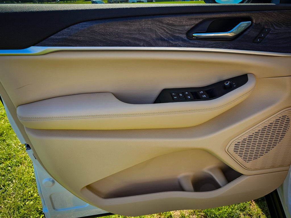 2027 Jeep Grand Cherokee Limited