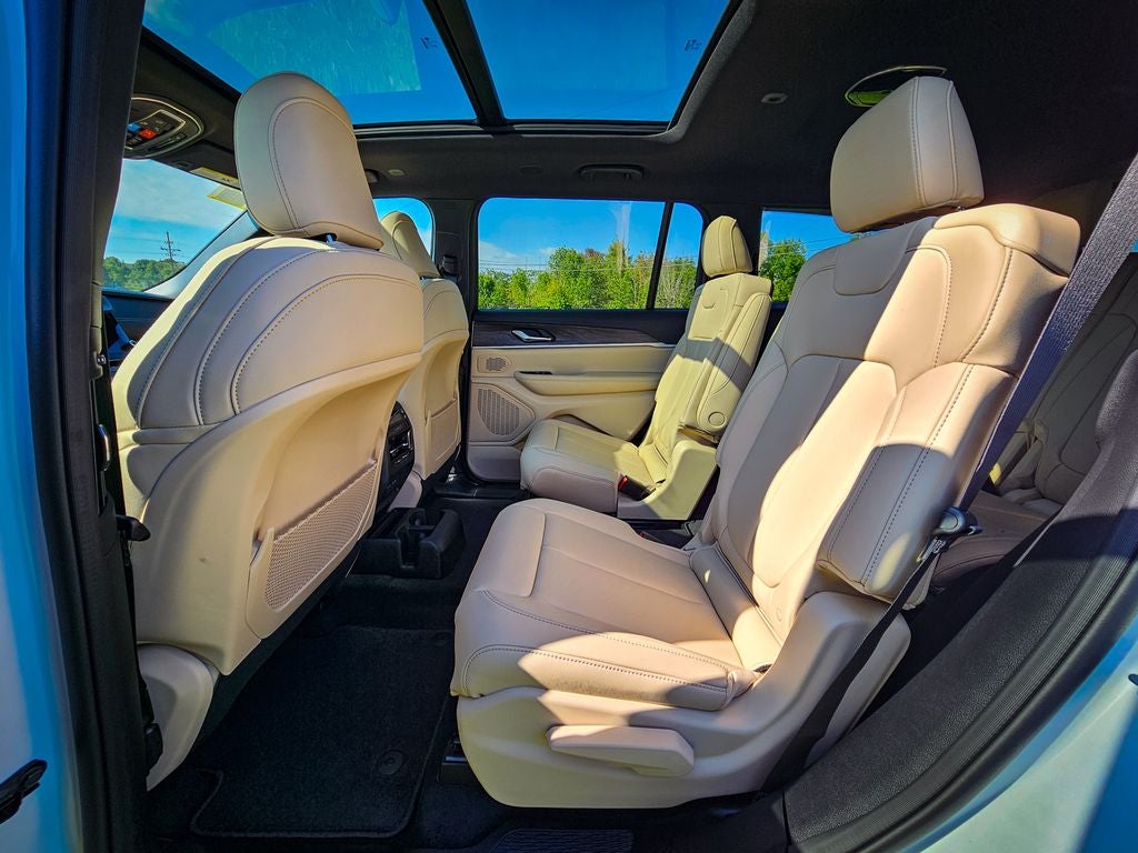 2027 Jeep Grand Cherokee Limited