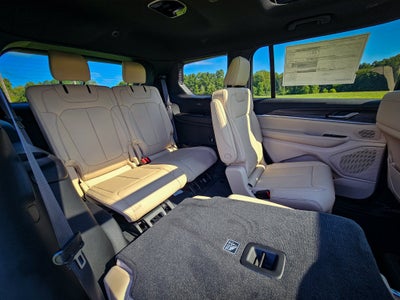 2027 Jeep Grand Cherokee Limited