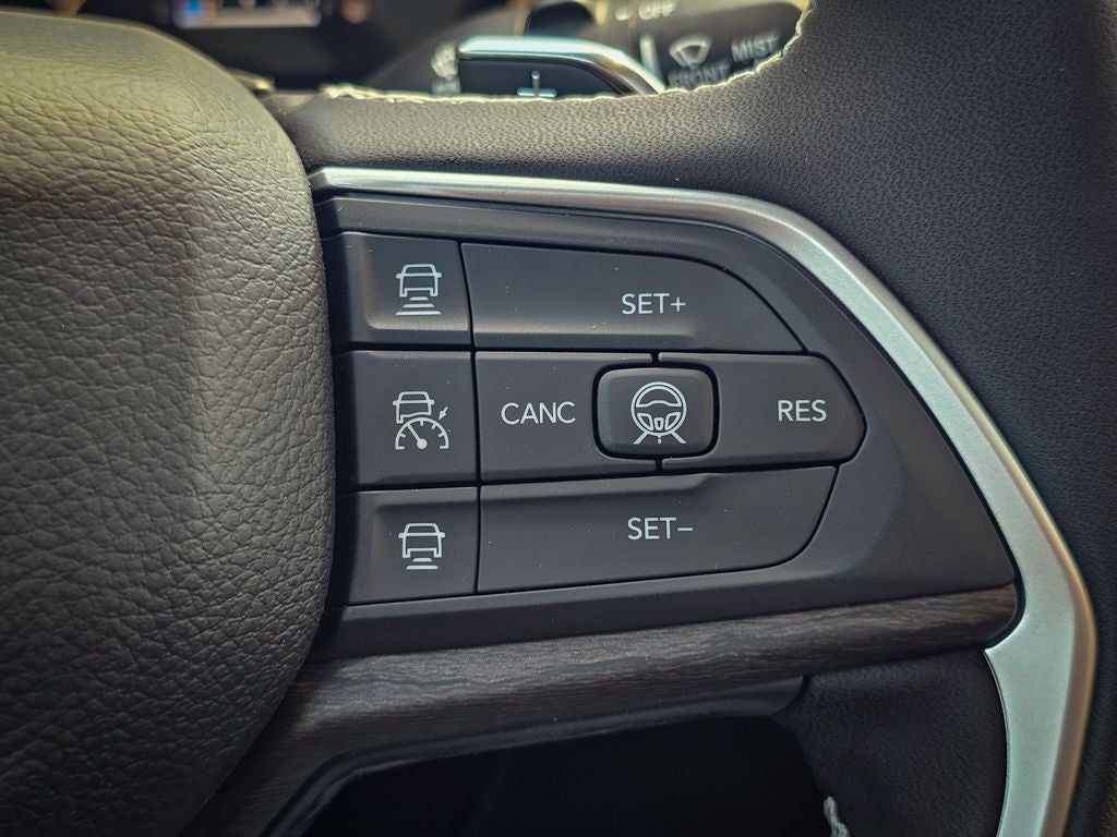2026 Jeep Grand Cherokee GRAND CHEROKEE L LIMITED 4X4