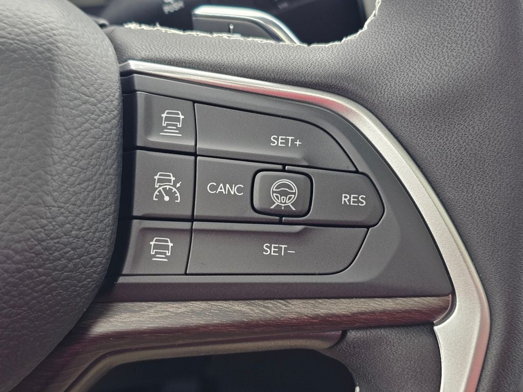 2026 Jeep Grand Cherokee GRAND CHEROKEE L LIMITED RESERVE 4X4