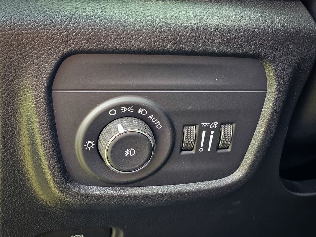 2026 Jeep Grand Cherokee Limited Reserve 4x4