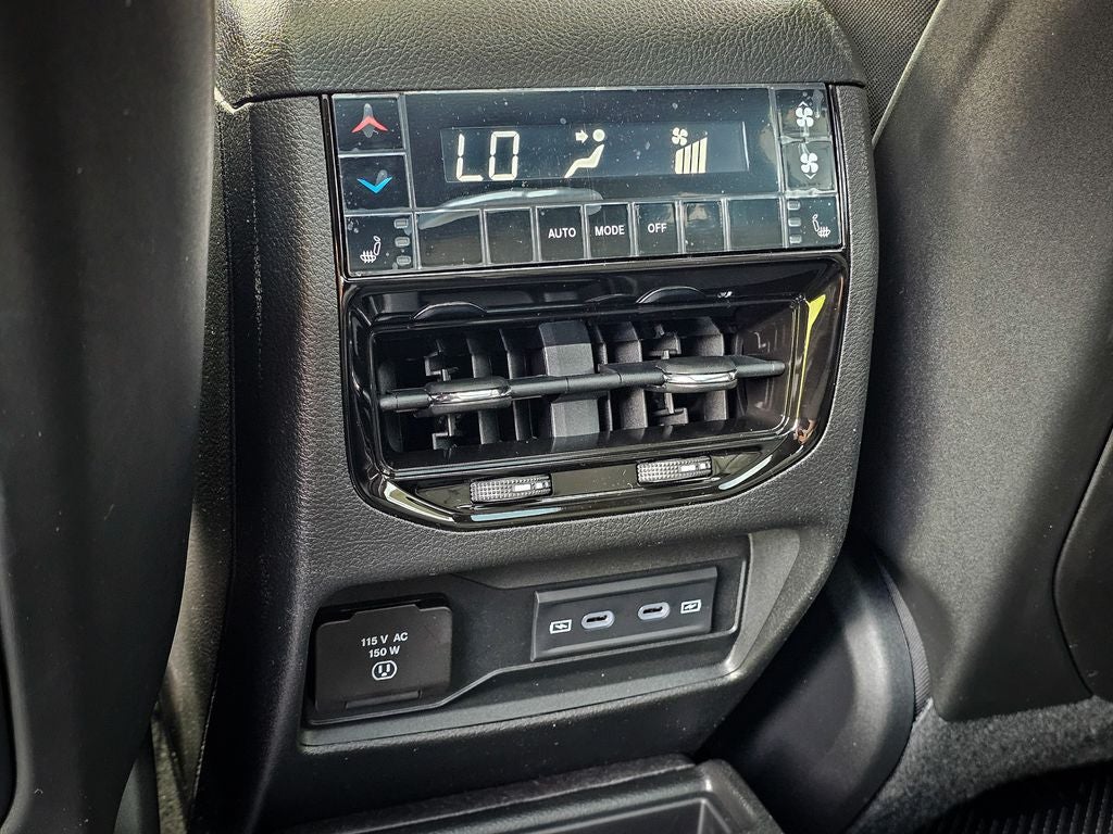 2026 Jeep Grand Cherokee Limited Reserve 4x4