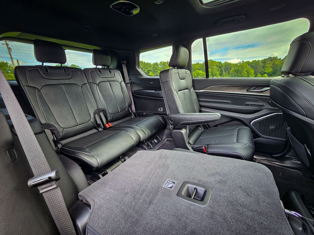2026 Jeep Grand Cherokee Limited Reserve 4x4