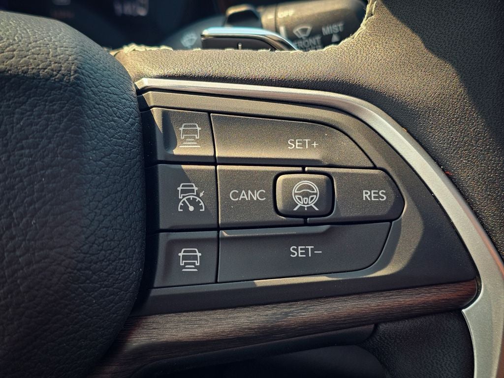 2026 Jeep Grand Cherokee GRAND CHEROKEE L LIMITED 4X4