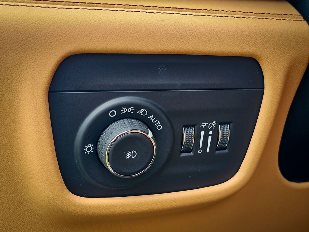 2026 Jeep Grand Cherokee GRAND CHEROKEE L SUMMIT 4X4