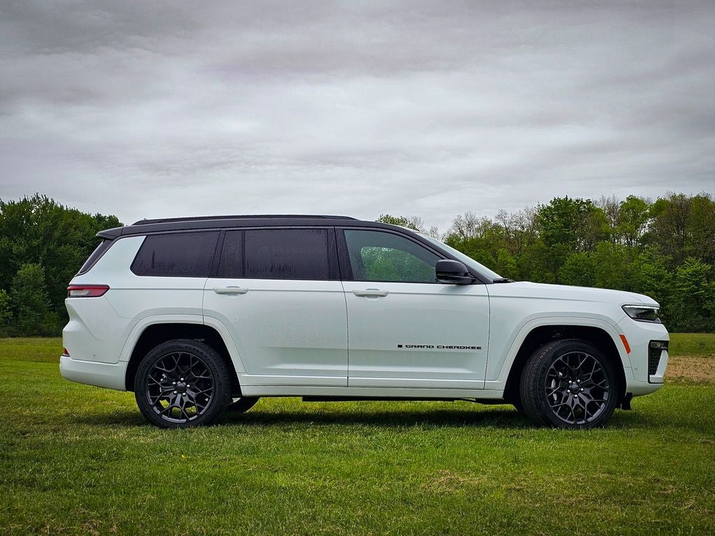 2026 Jeep Grand Cherokee GRAND CHEROKEE L SUMMIT 4X4